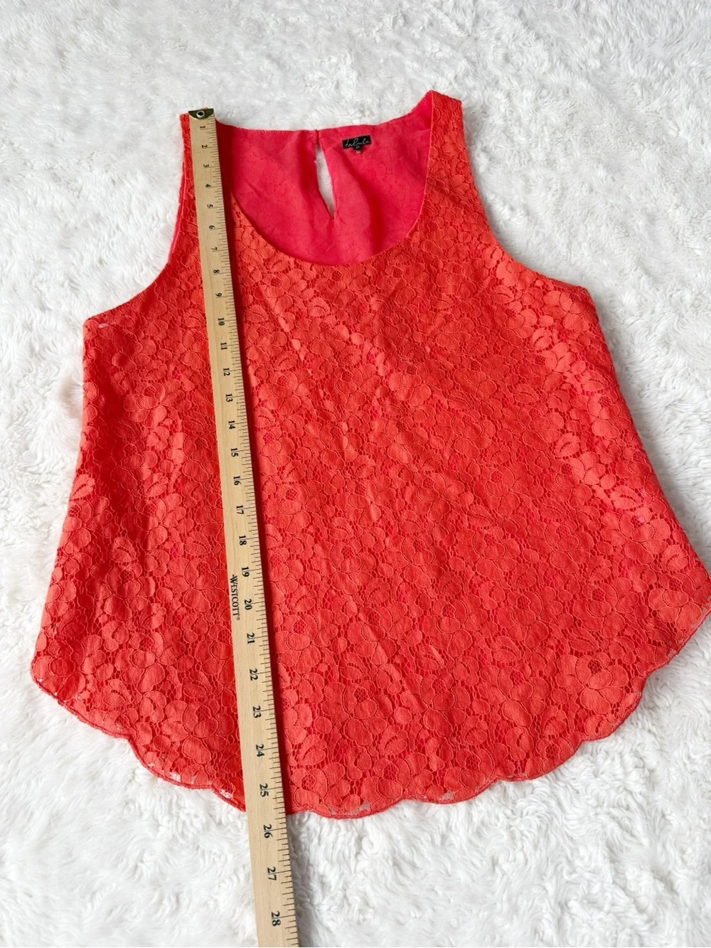 Talula Aritzia Vermillion Lace Sleeveless Blouse MEDIUM Romantic Boho Preppy Y2K - Picture 3 of 5
